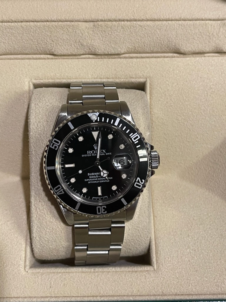 Preowned Rolex 16610 Submariner Date Good Condition Automatic Black Dial 40mm Watch with NEW BOX