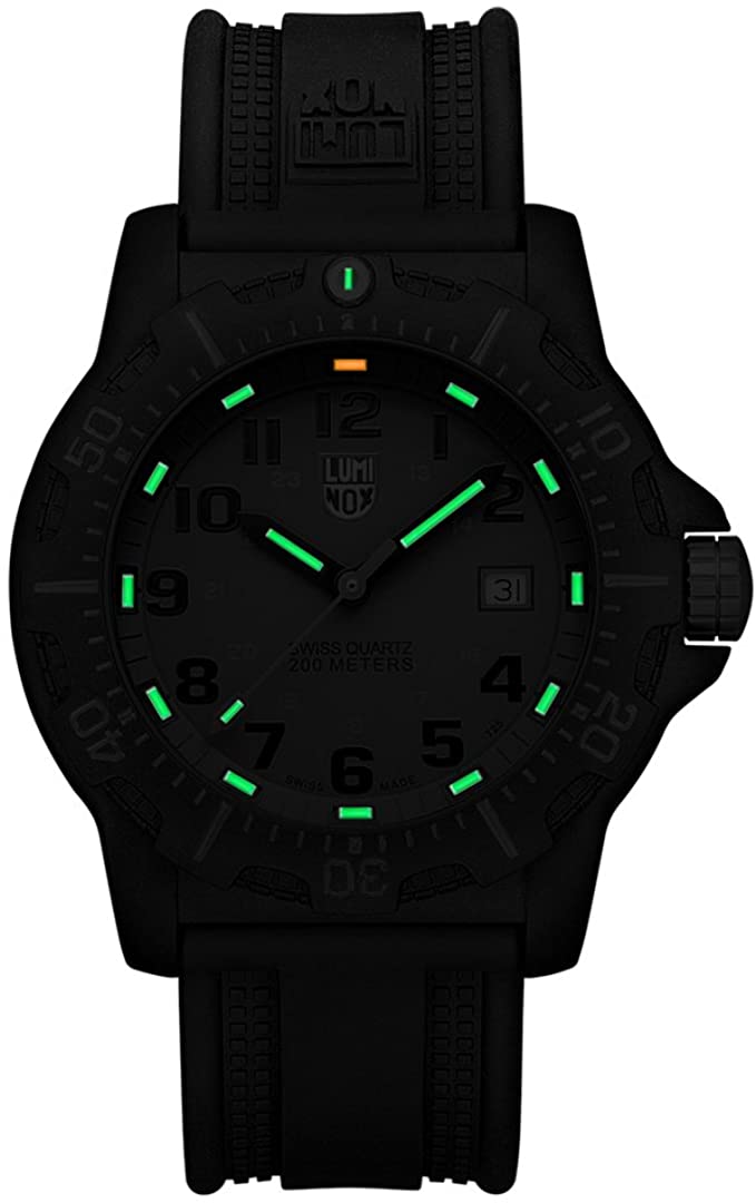 Luminox 8802 Mens Black Ops PC Carbon Rubber Strap Watch