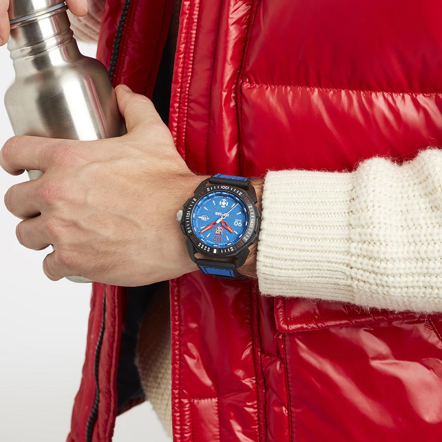 Luminox 1003 ICE-SAR ARCTIC Blue Dial 46mm Case Watch
